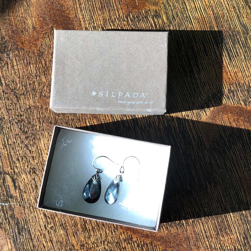 Silpada earrings